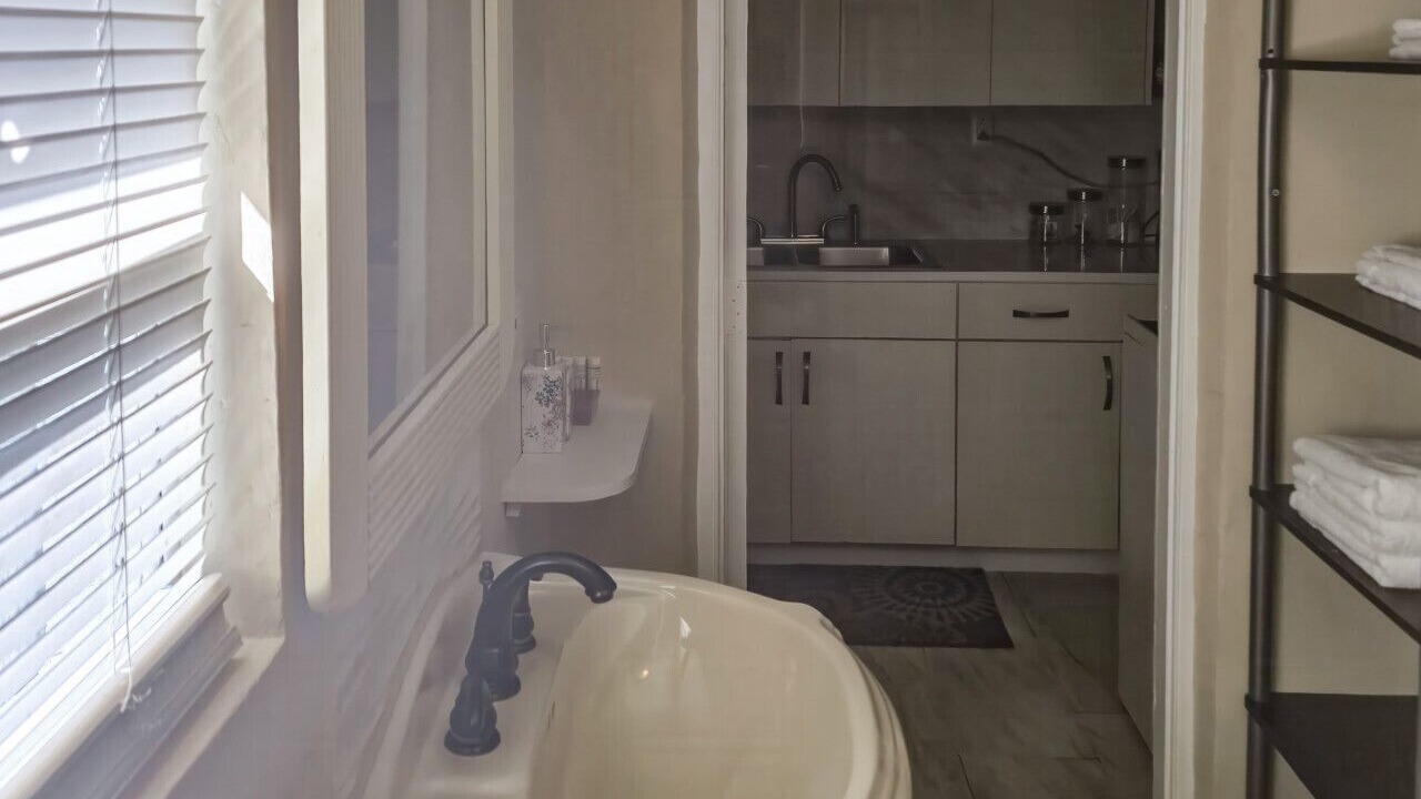 Photo of Bathroom in Port Saint Lucie