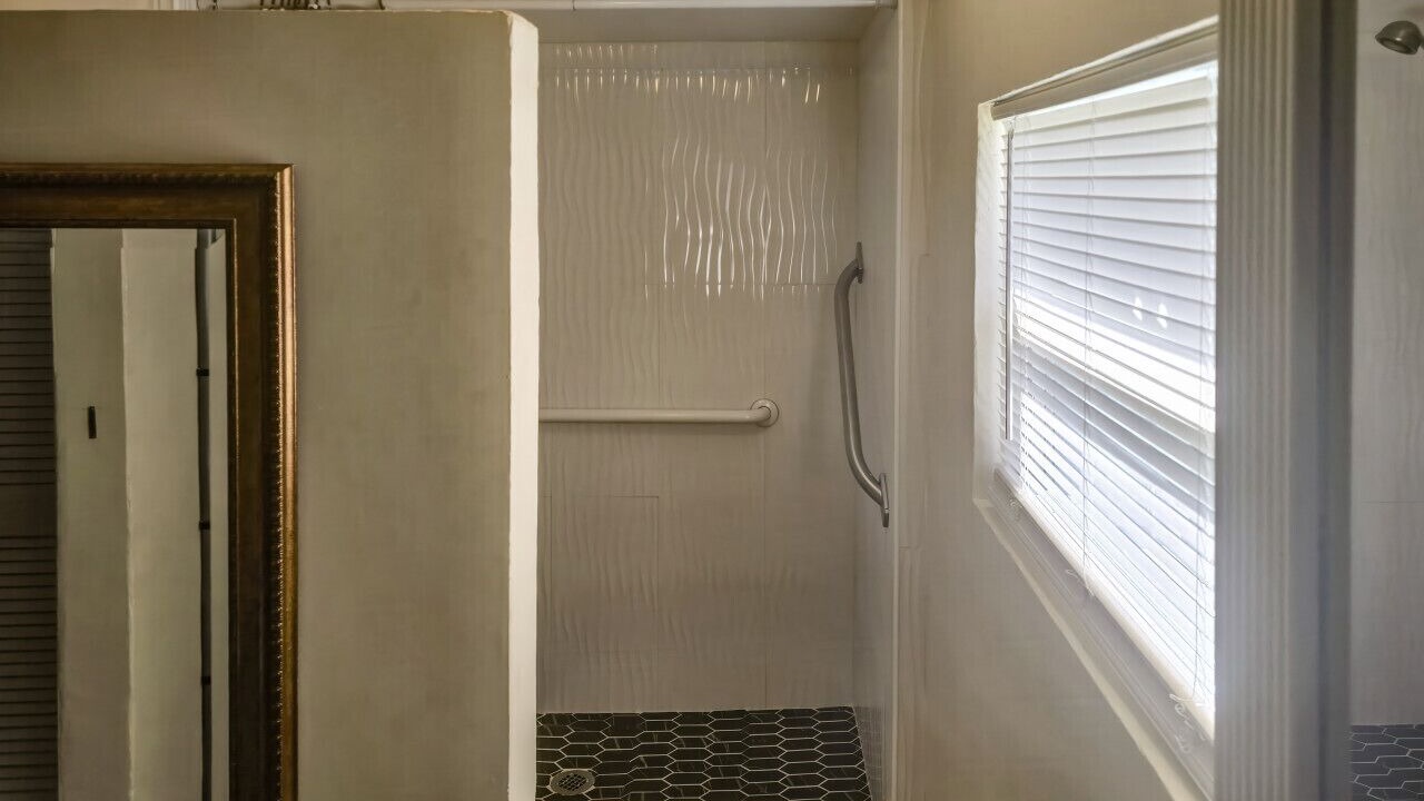 Photo of Bathroom in Port Saint Lucie