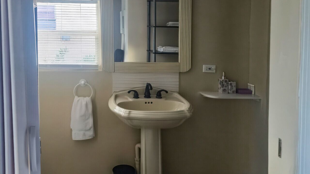 Photo of Bathroom in Port Saint Lucie