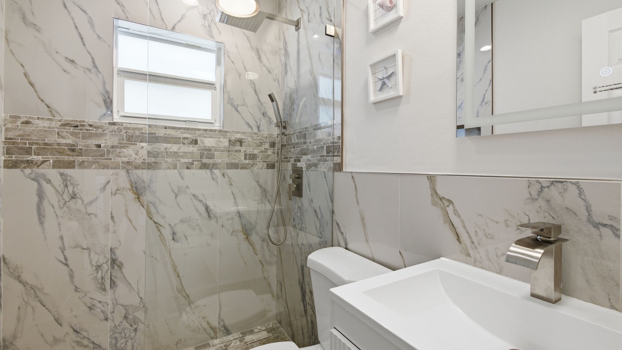 Photo of Bathroom in Naples