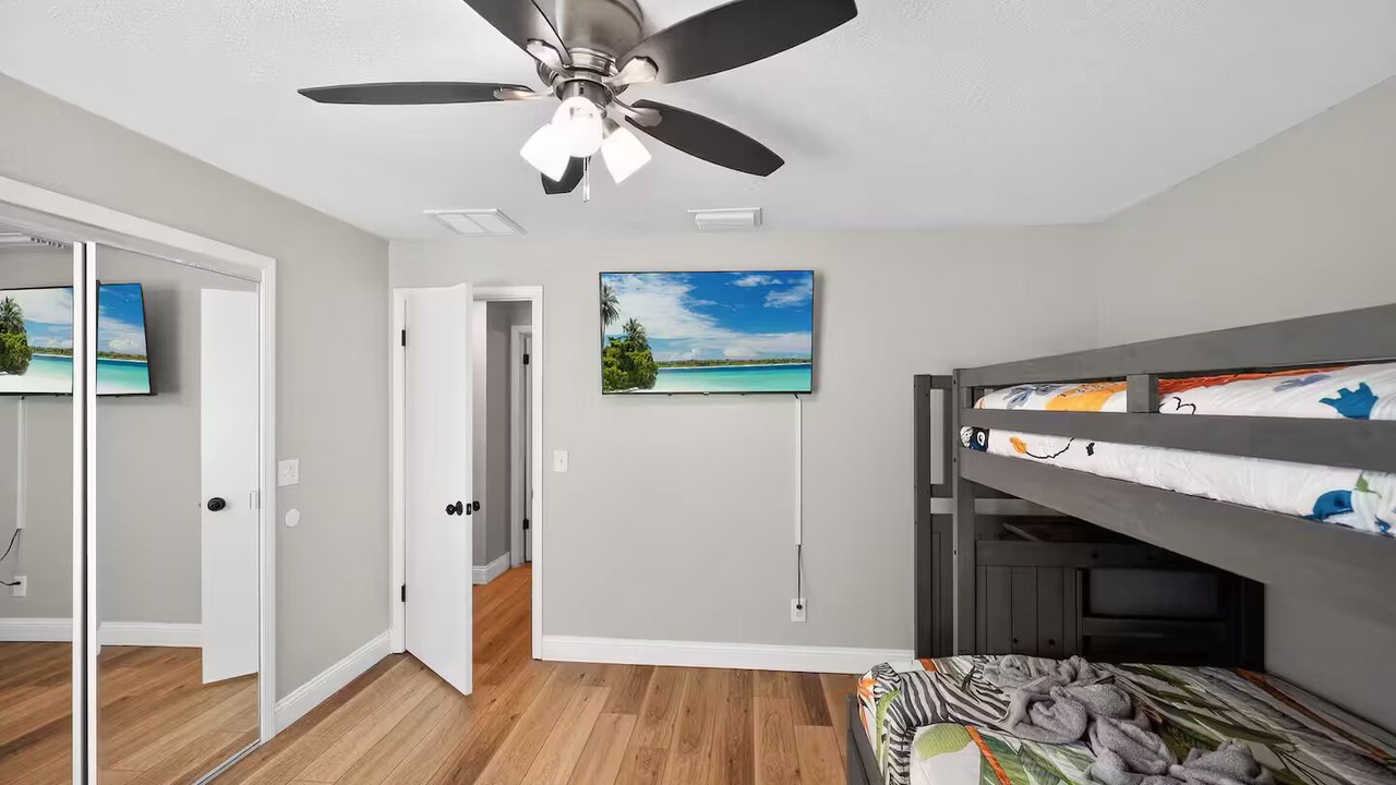 Photo of Bedroom in Temple Crest