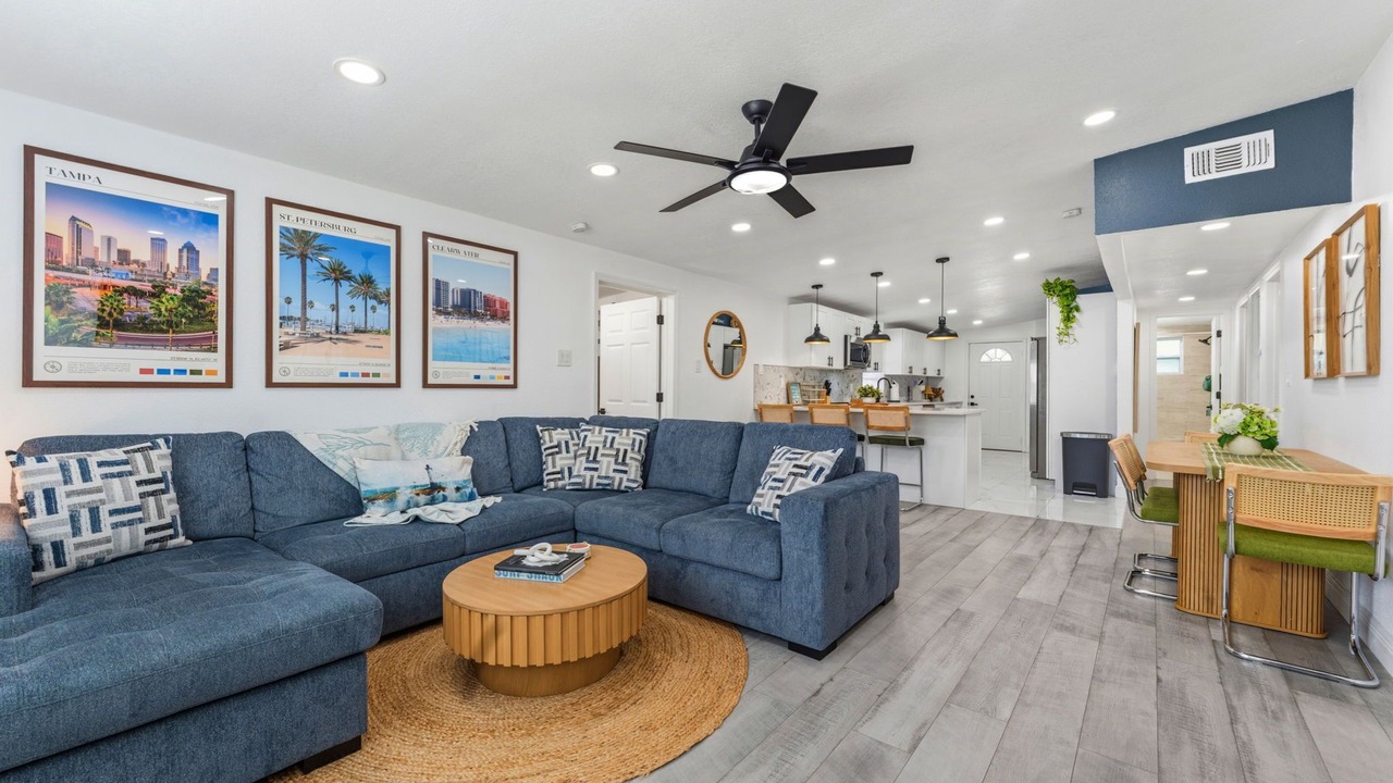 Photo of Livingroom in St. Petersburg - Clearwater