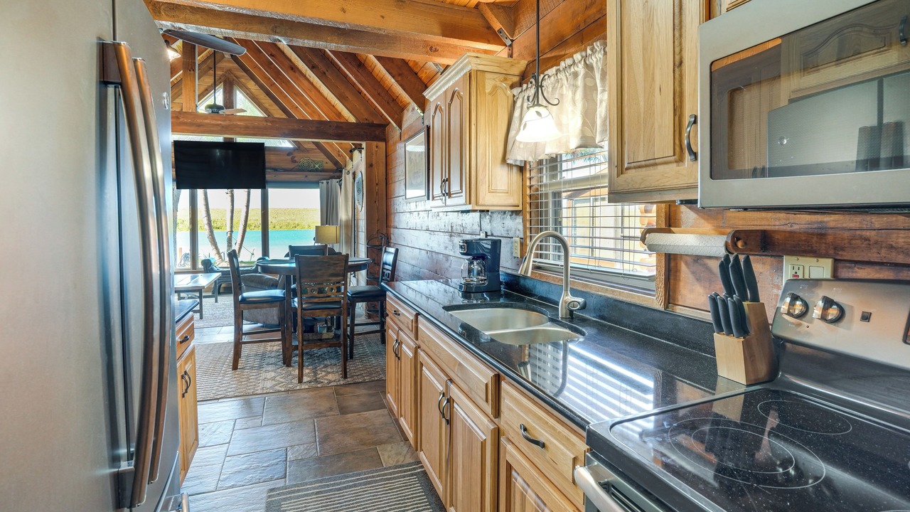 Photo of Kitchen in Okeechobee