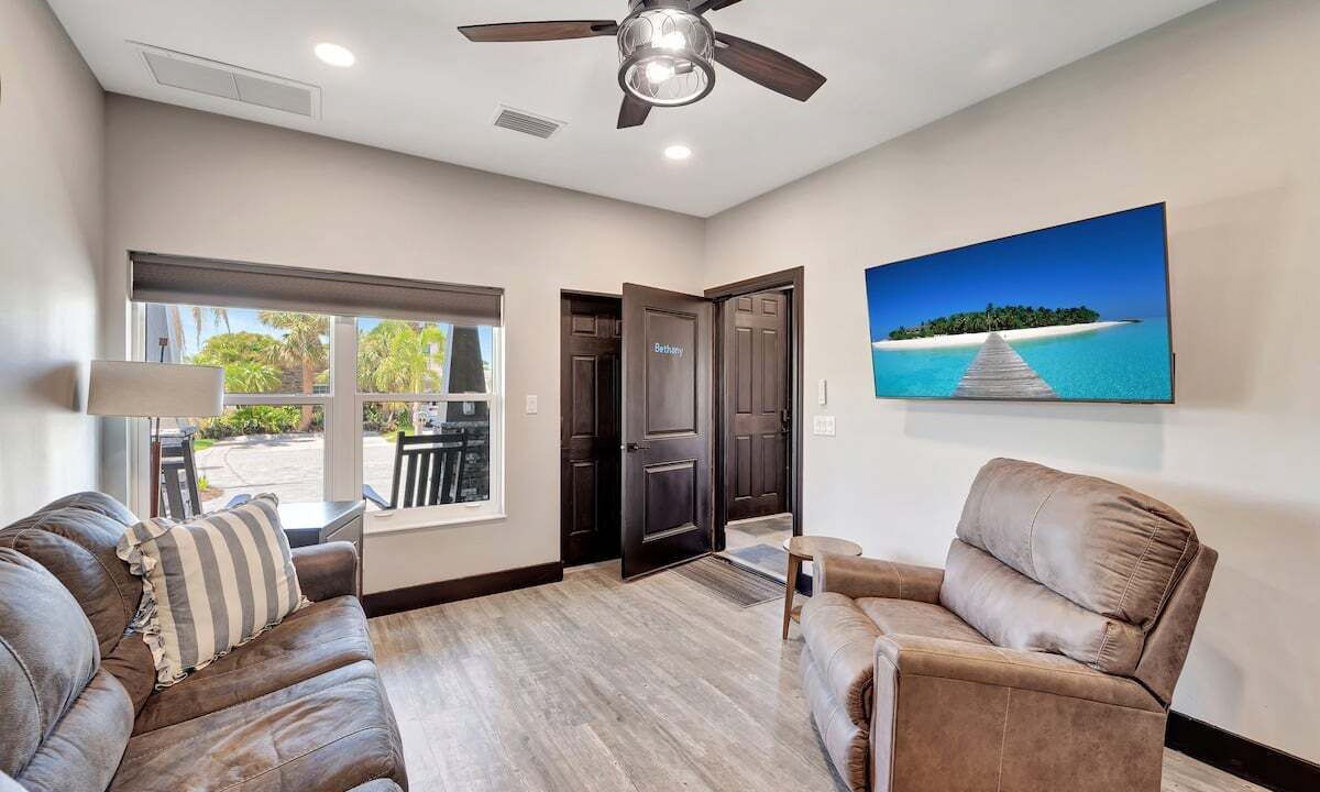 Photo of Livingroom in Southgate