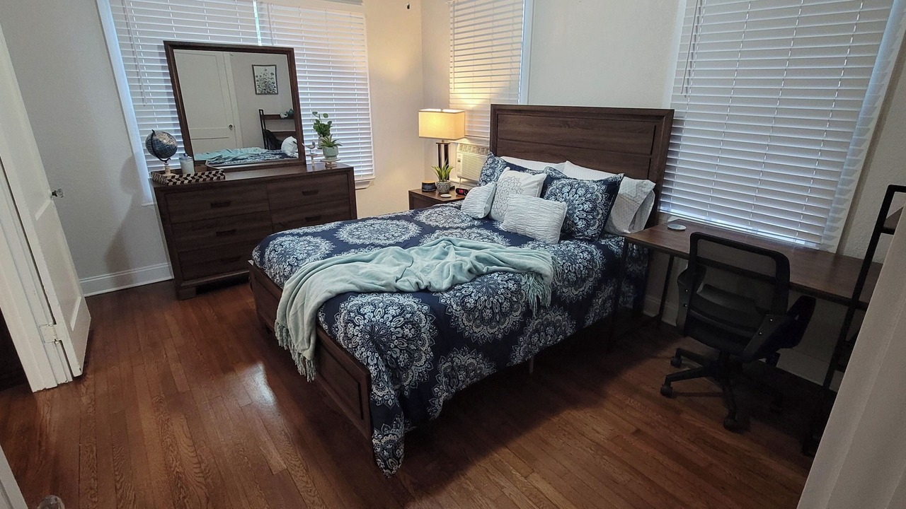 Photo of Bedroom in Courier City - Oscawana