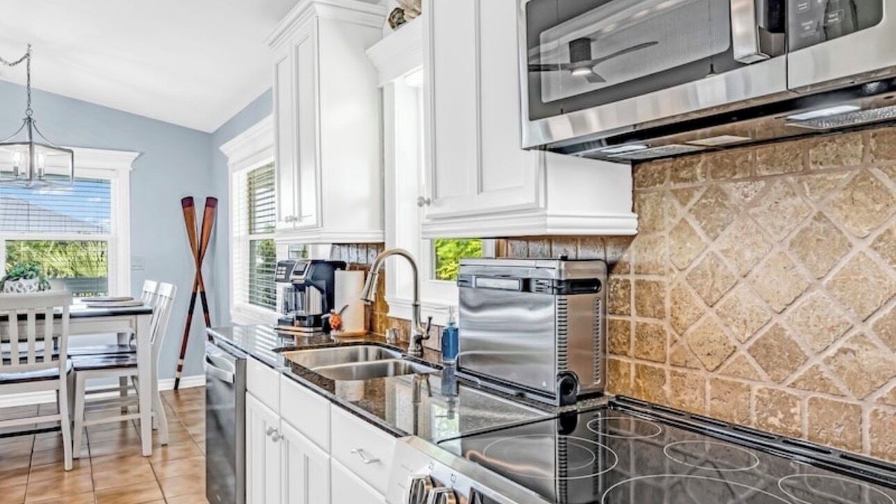 Photo of Kitchen in Marathon