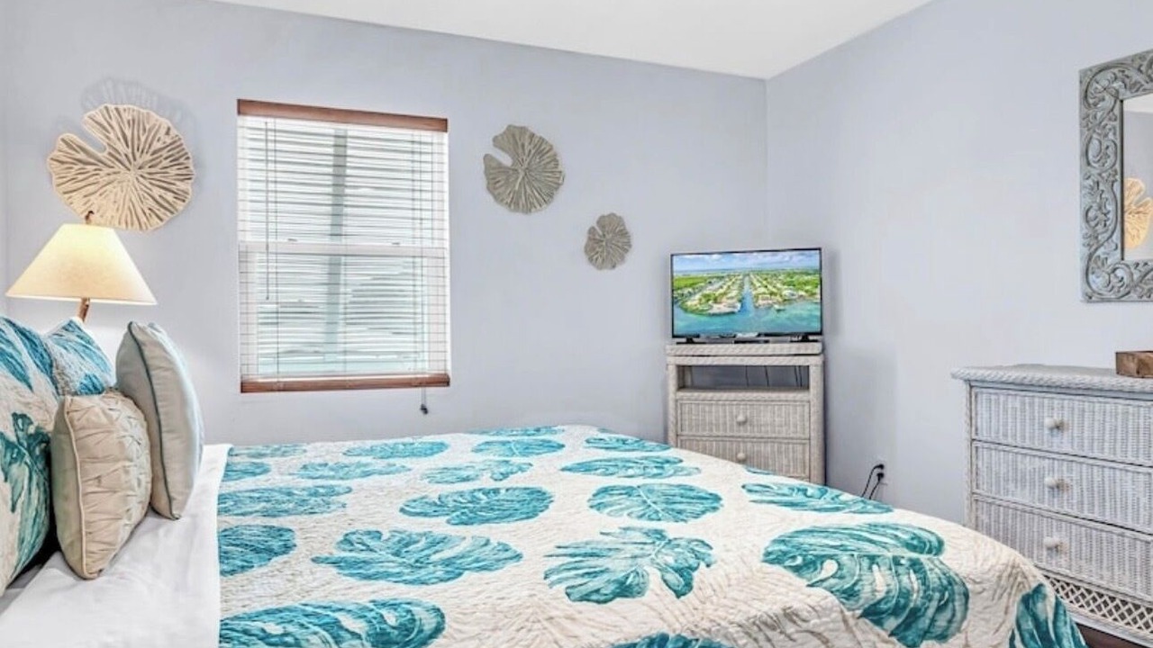 Photo of Bedroom in Marathon