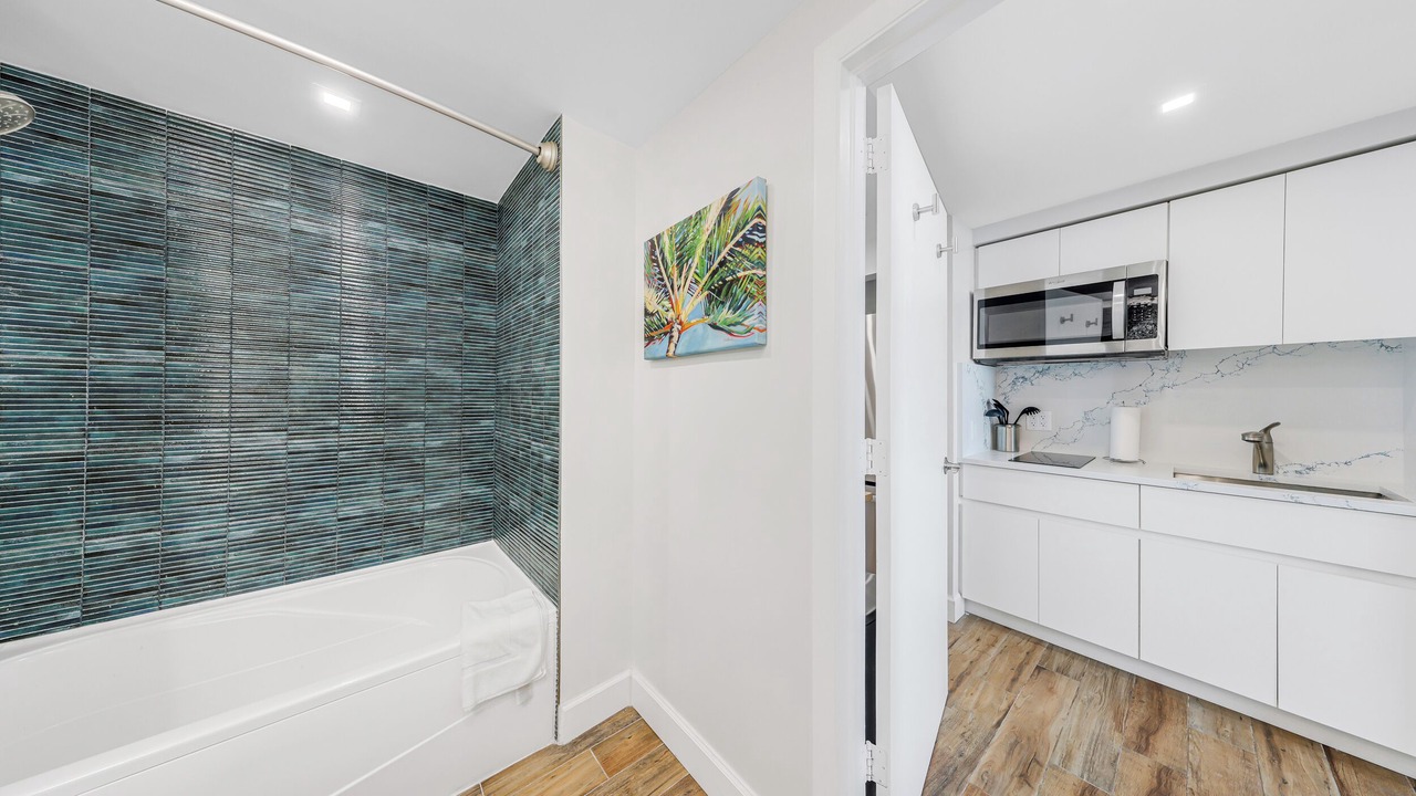 Photo of Bathroom in Coconut Grove