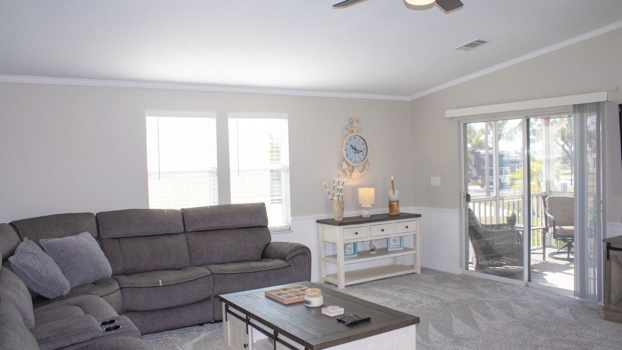 Photo of Livingroom in Fort Myers Beach