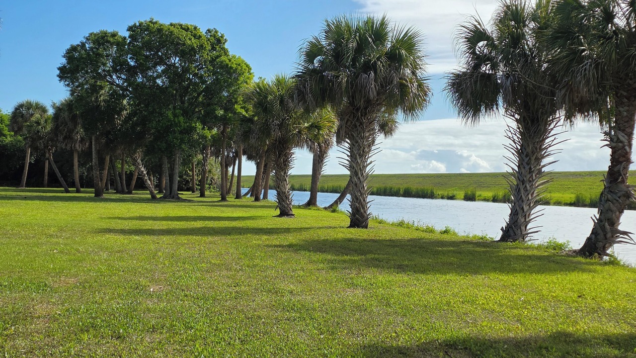 Photo of Others in Okeechobee