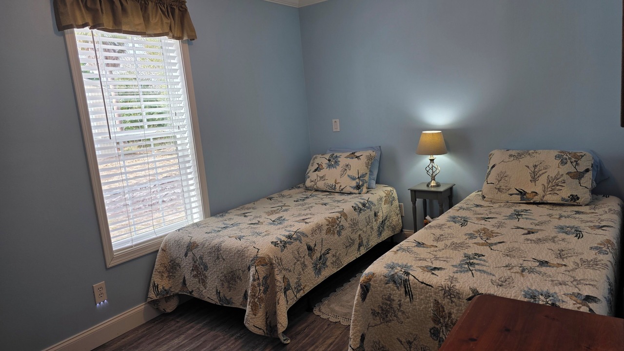 Photo of Bedroom in Okeechobee