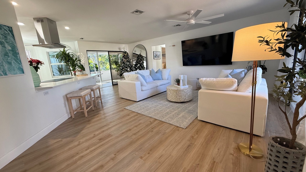 Photo of Livingroom in Bonita Springs