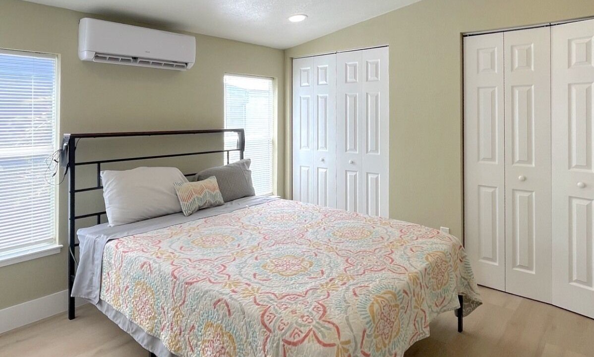 Photo of Bedroom in Iona