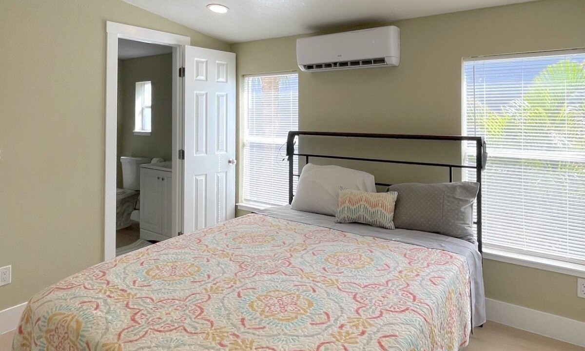 Photo of Bedroom in Iona