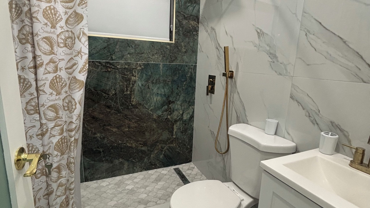 Photo of Bathroom in Flagami