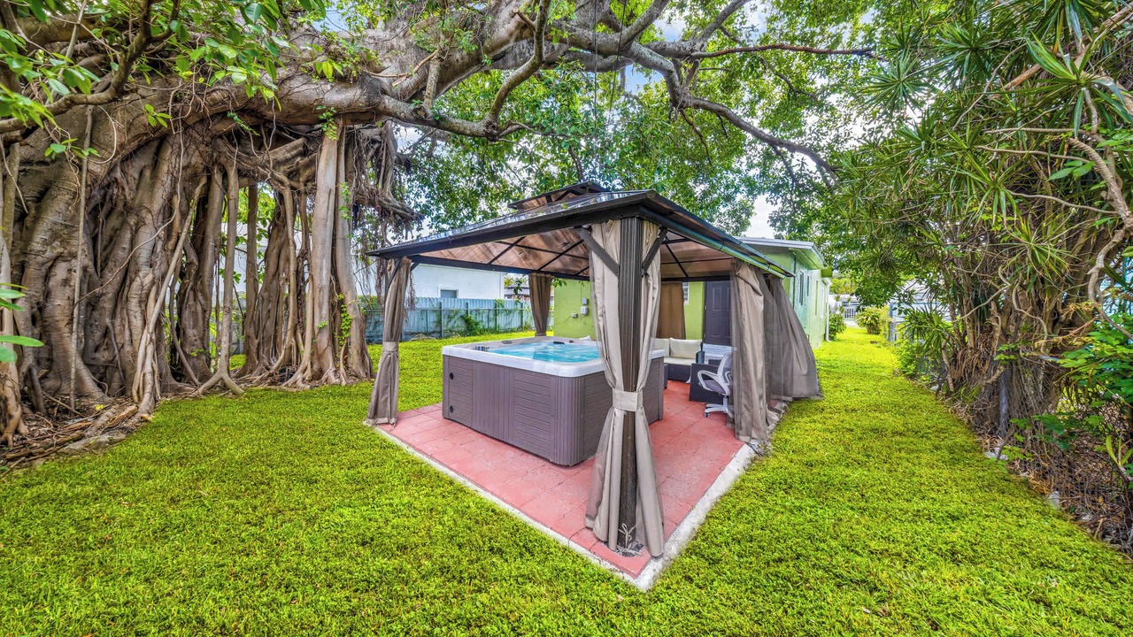 Photo of Outdoor in Seybold