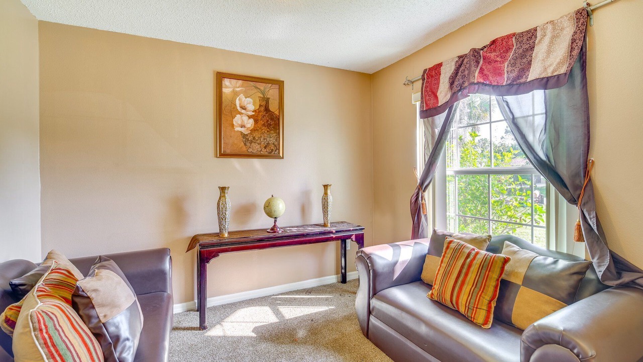 Photo of Livingroom in Palm Bay