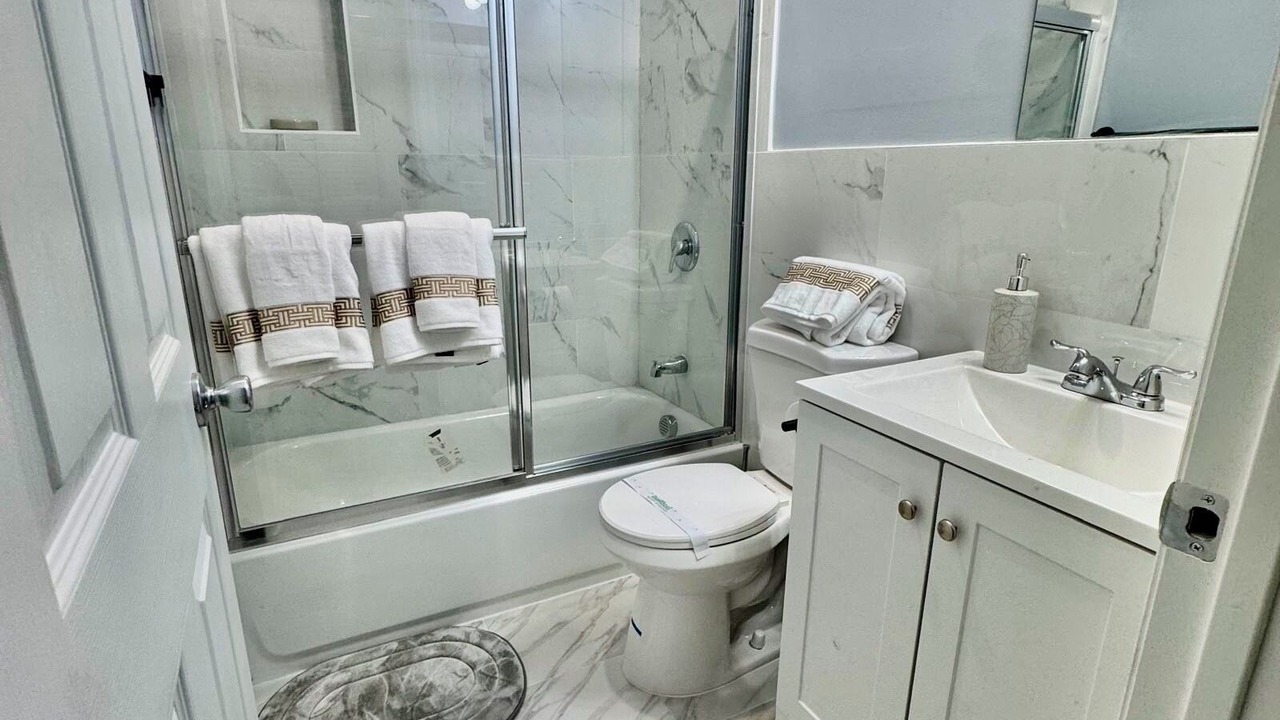 Photo of Bathroom in Ampere