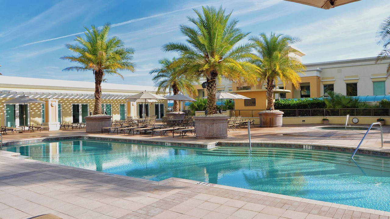 Photo of Outdoor in Rosemary District