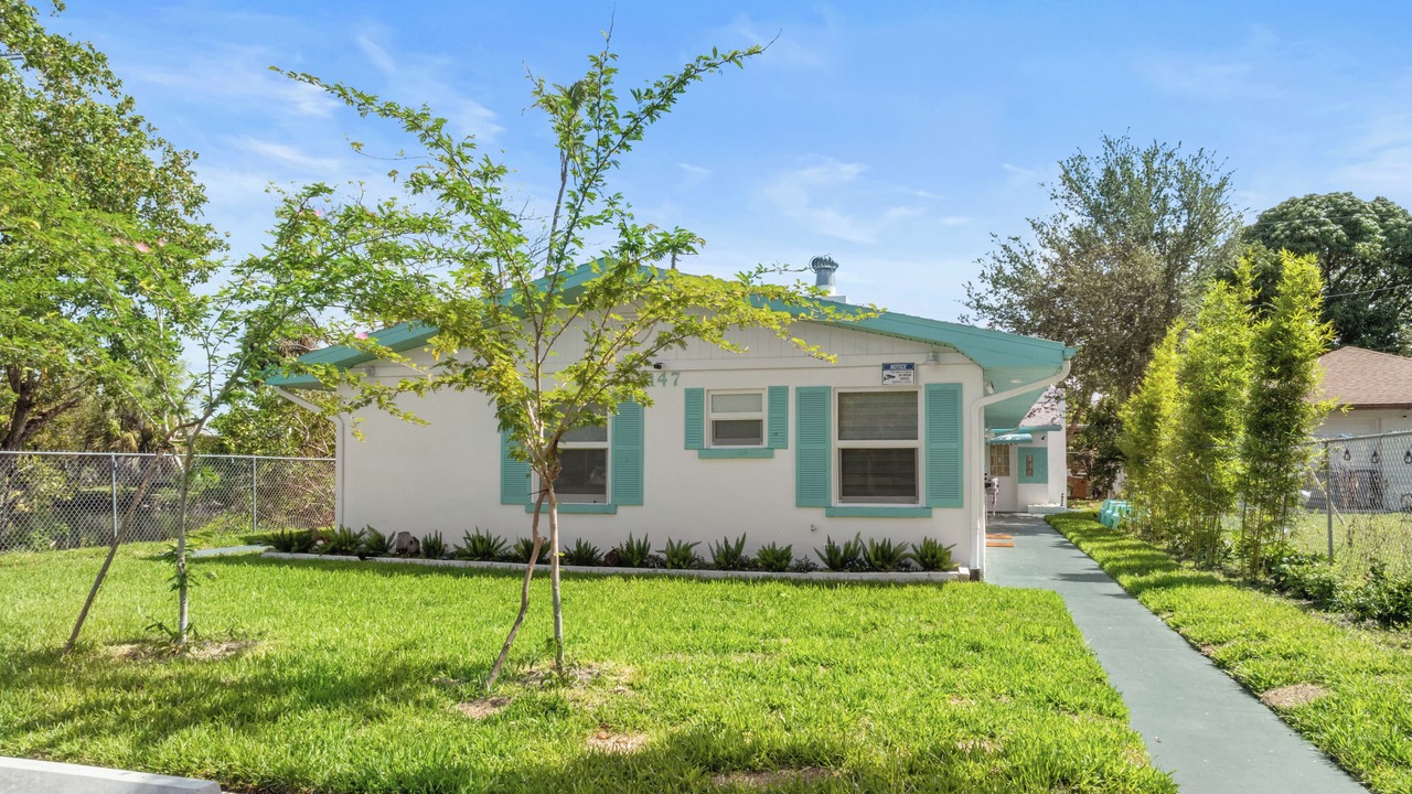 Photo of Outdoor in East Naples
