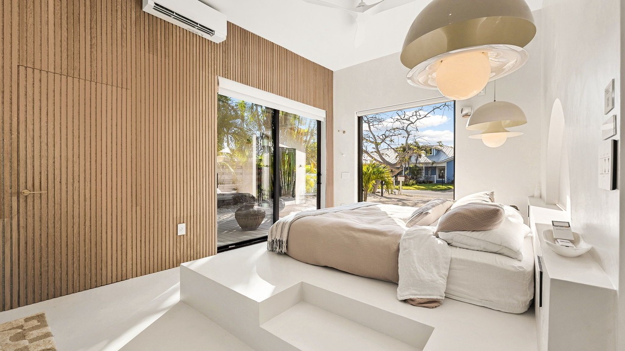 Photo of Bedroom in Holmes Beach