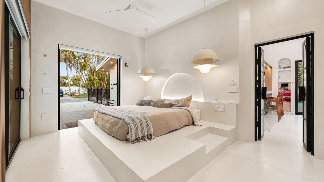 Photo of Bedroom in Holmes Beach