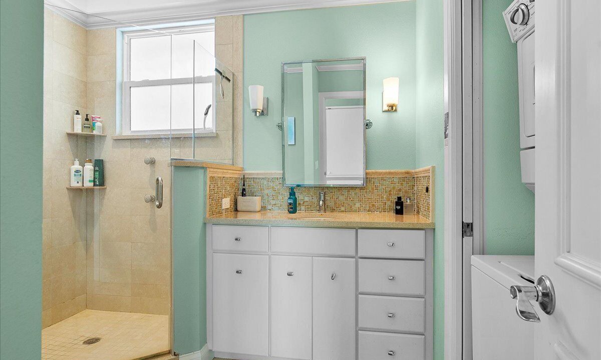 Photo of Bathroom in Englewood