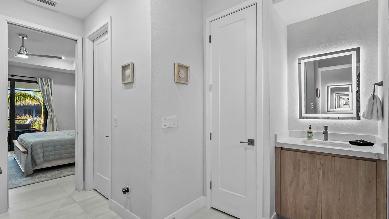 Photo of Bedroom in South Gulf Cove
