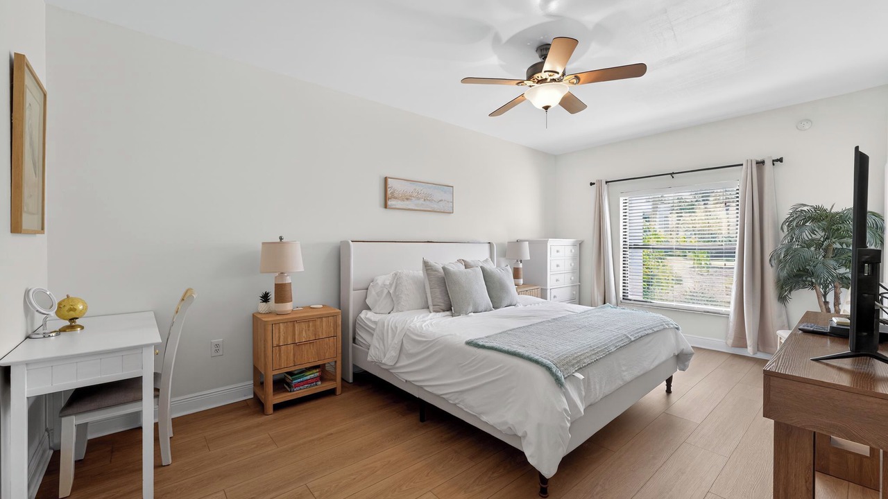 Photo of Bedroom in Central Naples