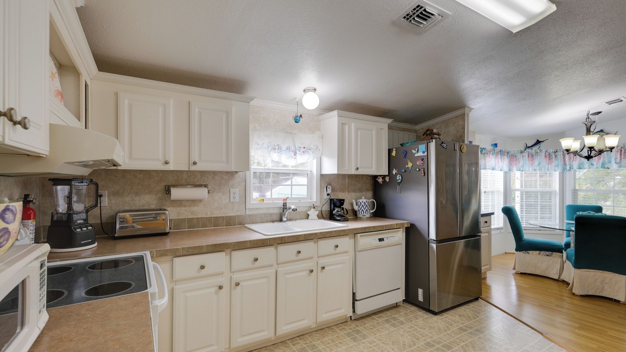 Photo of Kitchen in Stuart