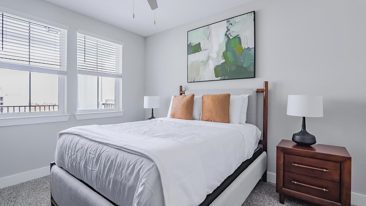 Photo of Bedroom in Interchange Square