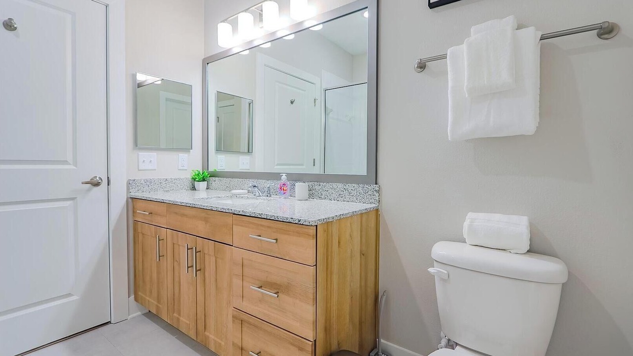 Photo of Bathroom in Interchange Square