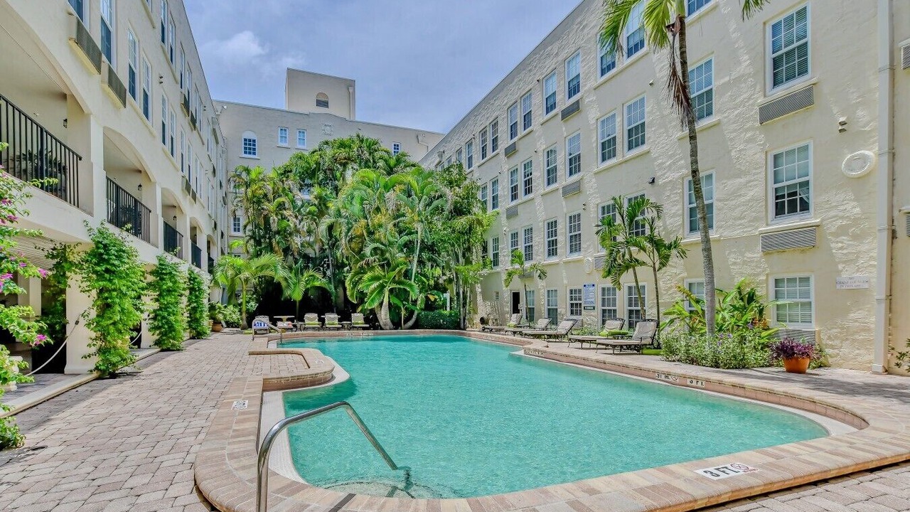 Photo of Outdoor in Palm Beach - West Palm Beach