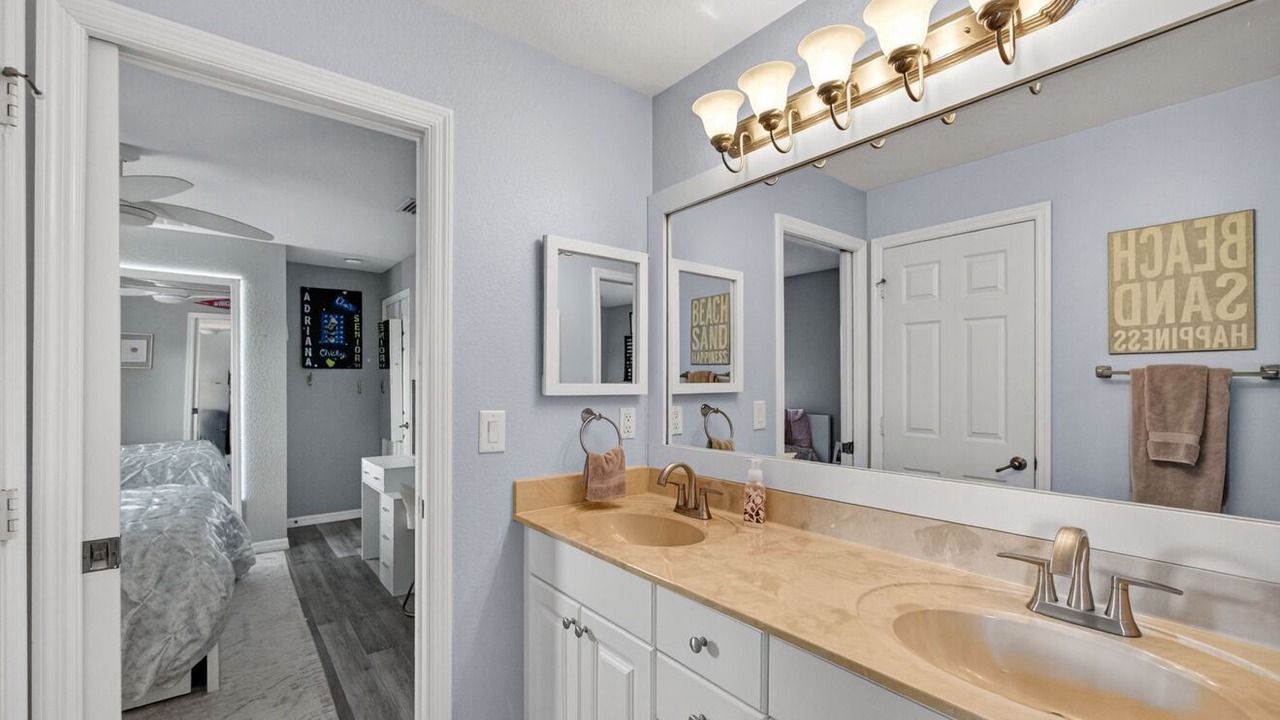 Photo of Bathroom in Port Saint Lucie
