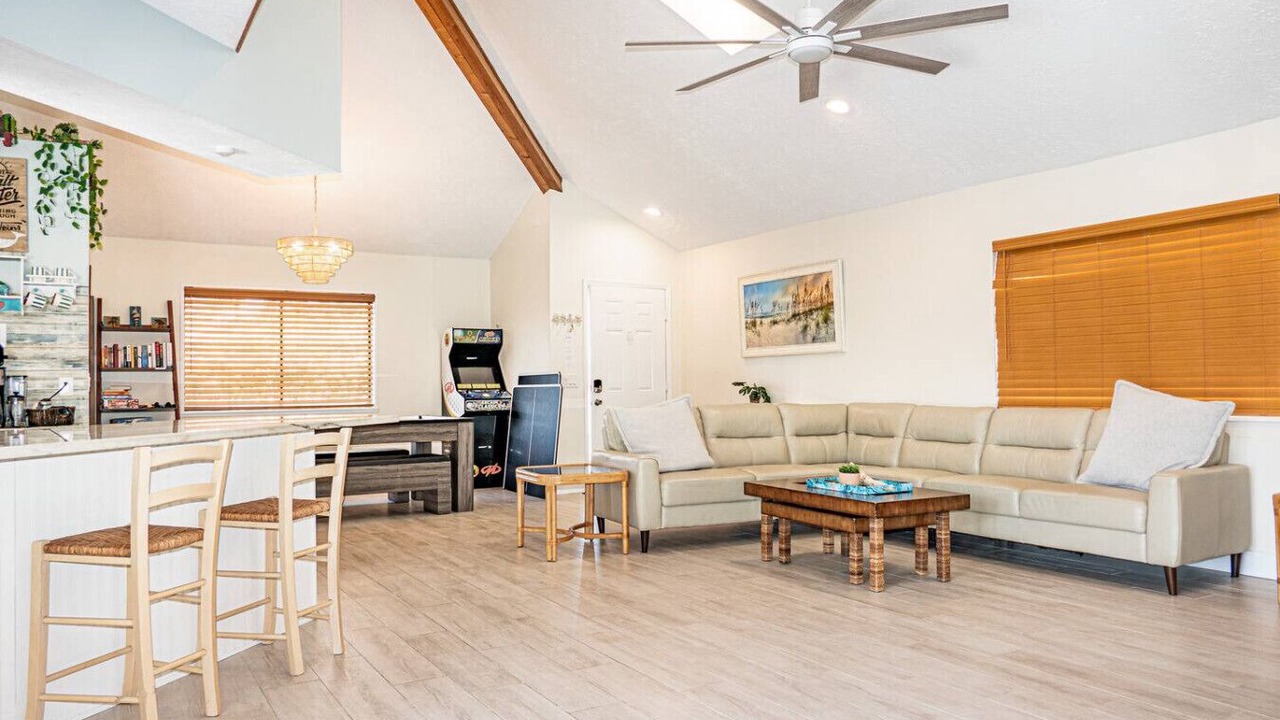 Photo of Bedroom in Jensen Beach