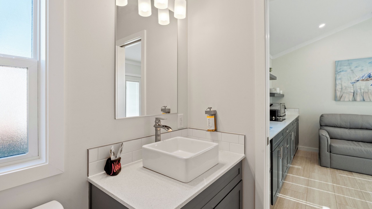 Photo of Bathroom in Sugarloaf Key