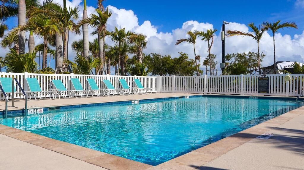 Photo of Outdoor in Sugarloaf Key