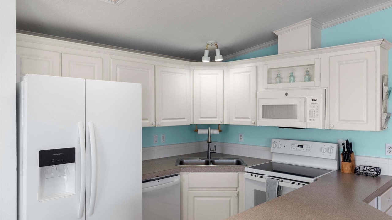 Photo of Kitchen in Cudjoe Key