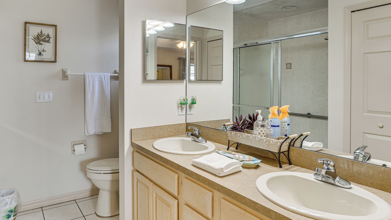 Photo of Bathroom in Sebring