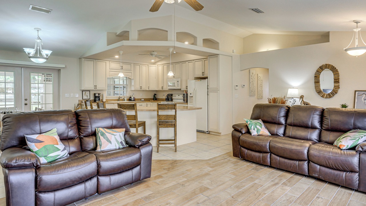 Photo of Livingroom in Sebring