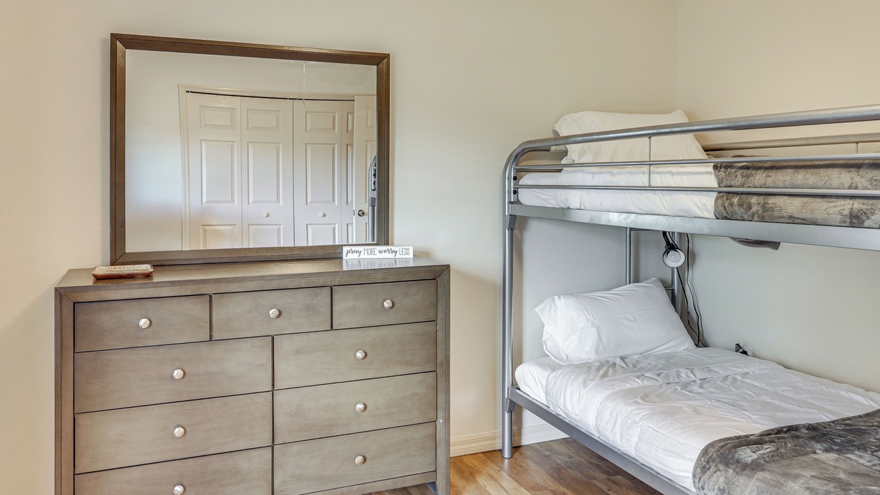 Photo of Bedroom in Sebring