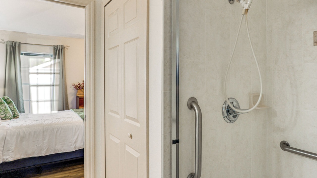 Photo of Bathroom in Sebring