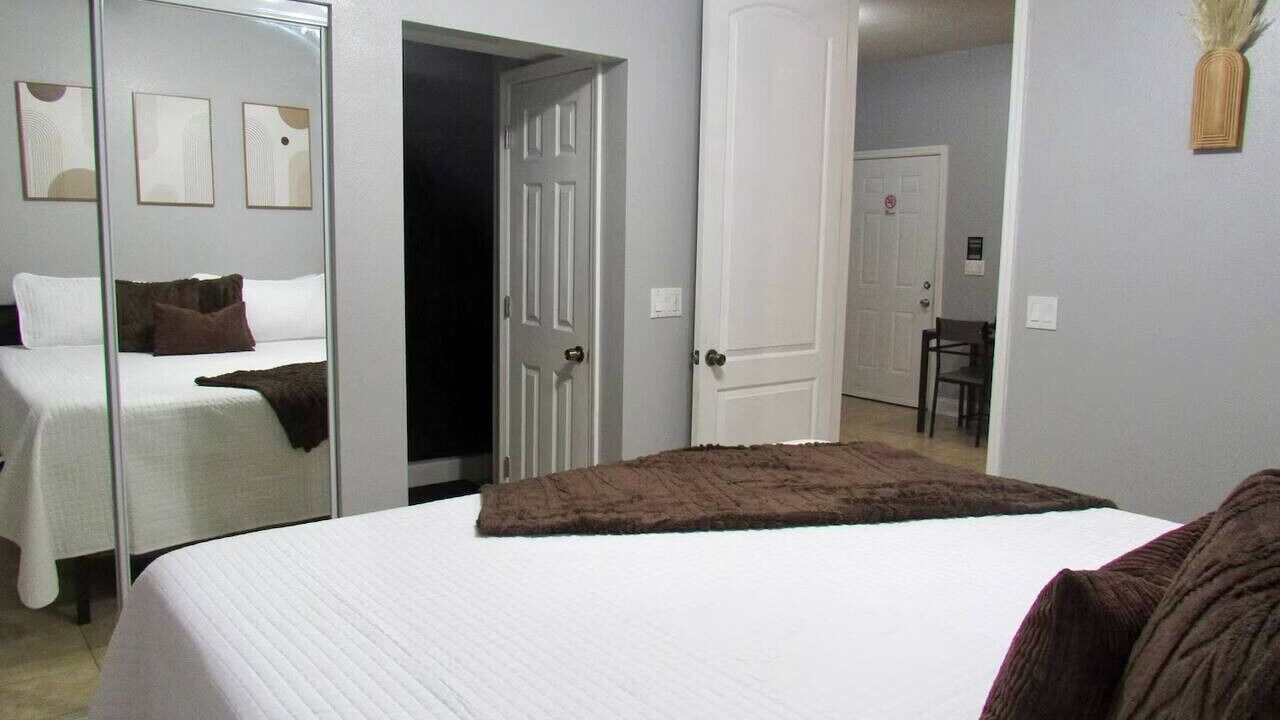 Photo of Bedroom in Carrollwood