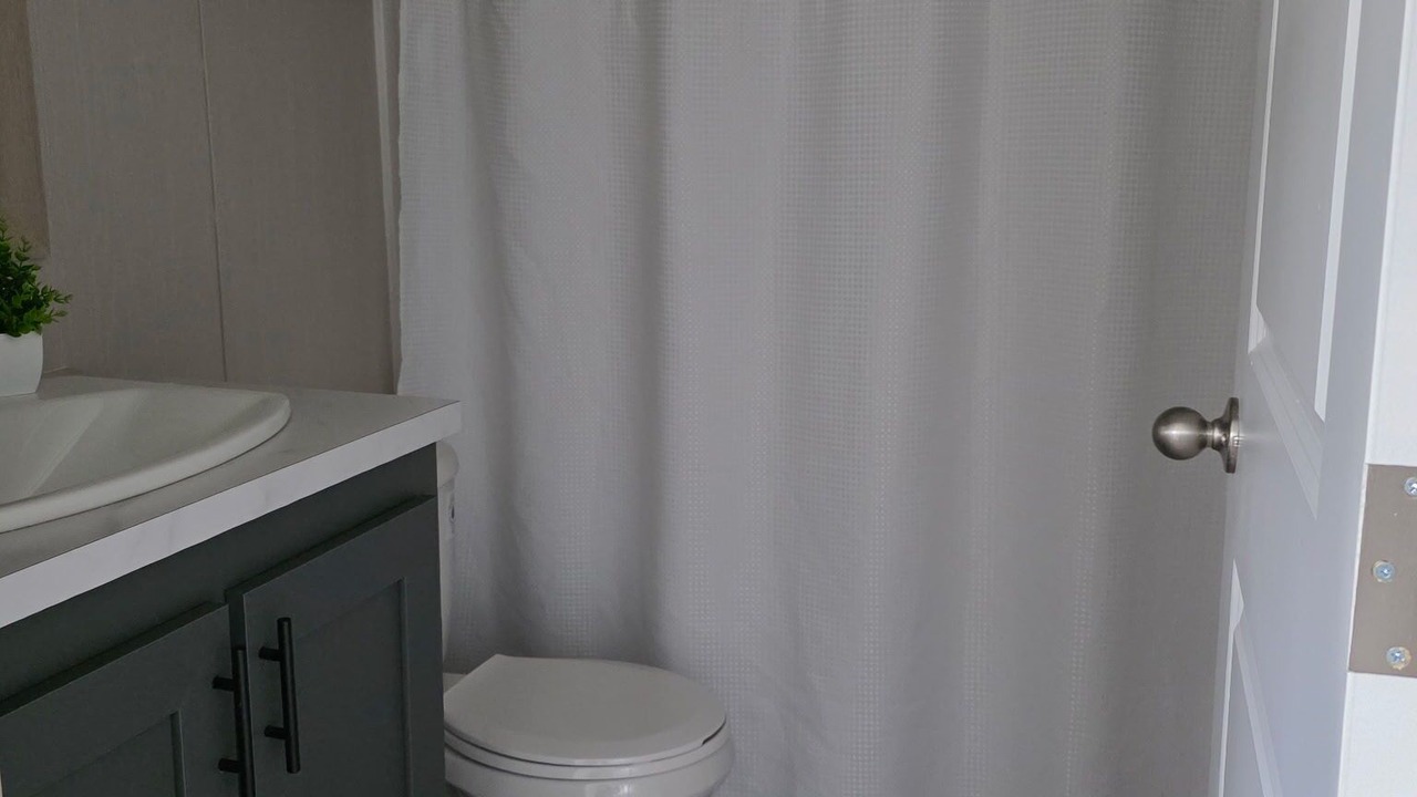 Photo of Bathroom in Ono Island