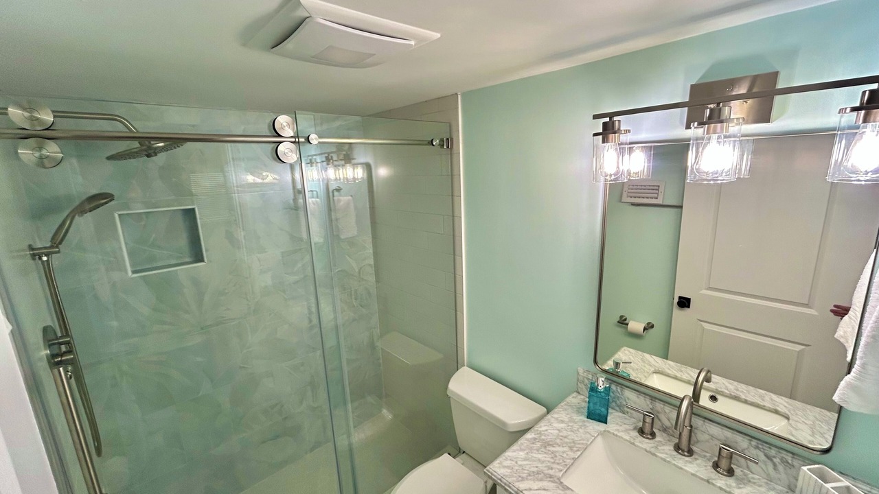 Photo of Bathroom in Safety Harbor Club