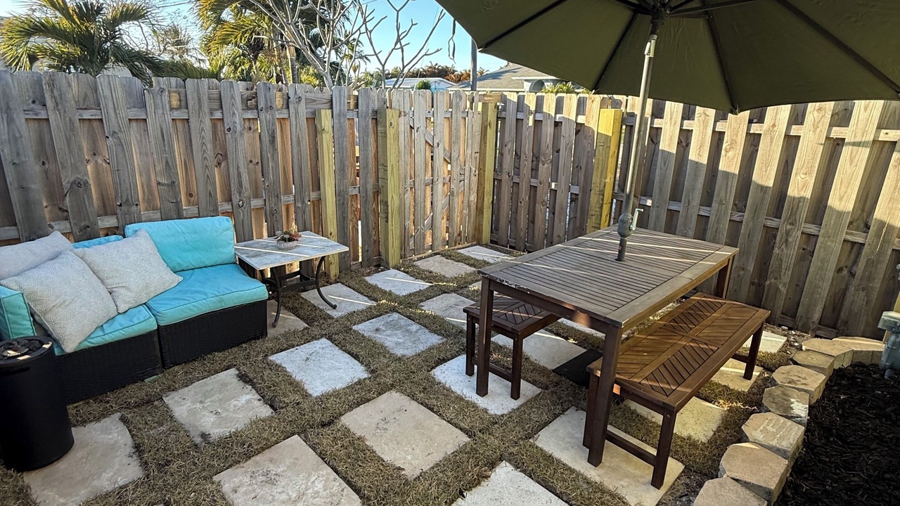 Photo of Outdoor in Waterway Estates