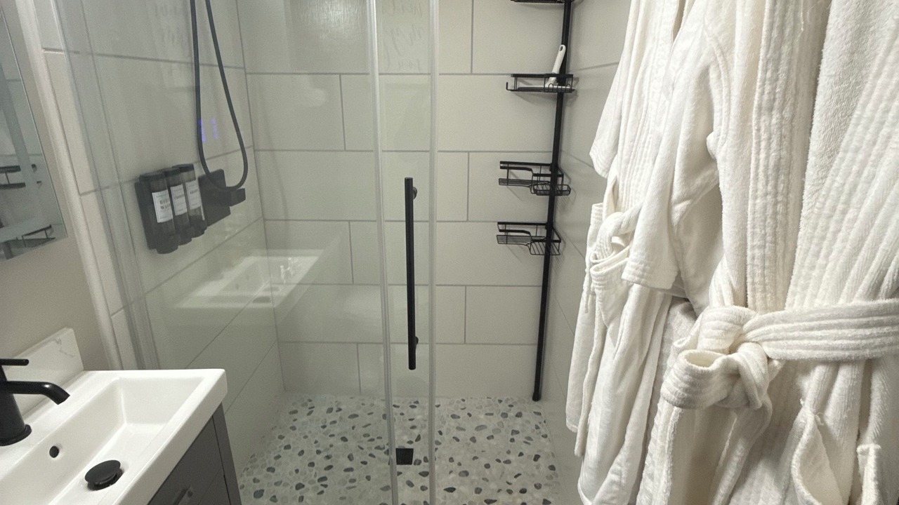 Photo of Bathroom in Waterway Estates