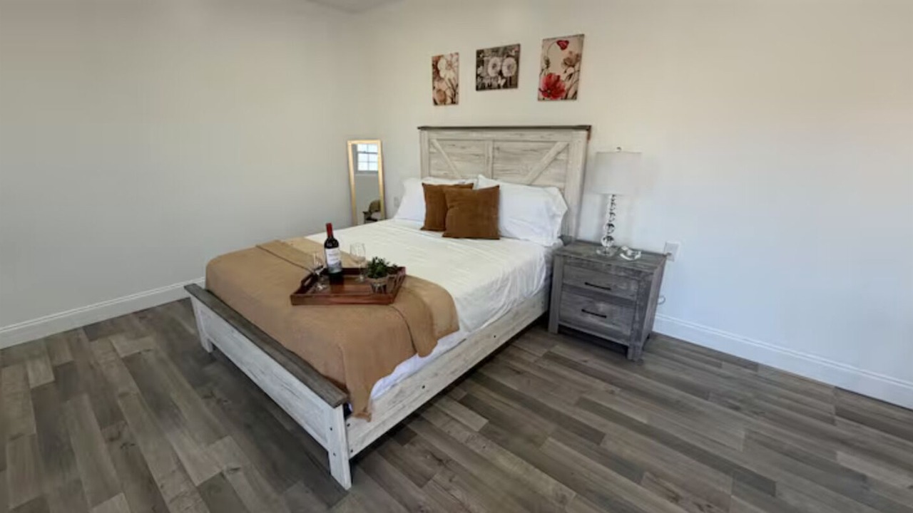 Photo of Bedroom in Joel