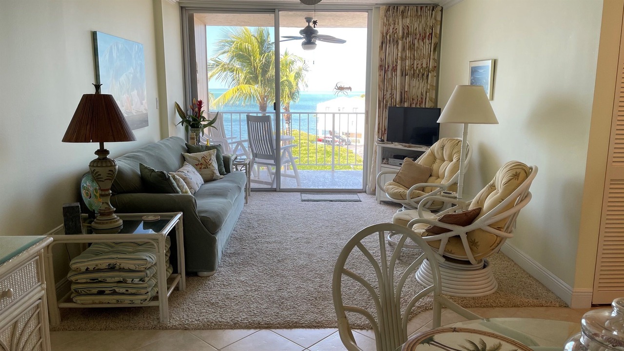 Photo of Livingroom in Islamorada