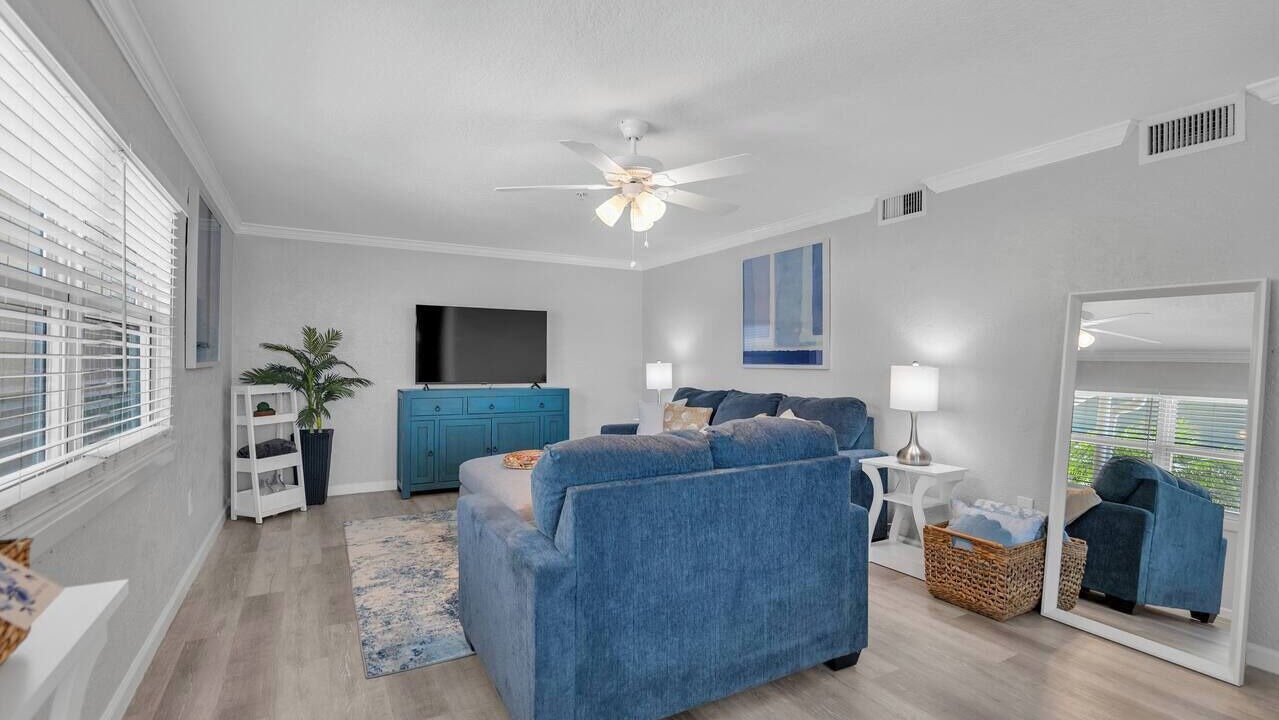 Photo of Livingroom in Fort Myers